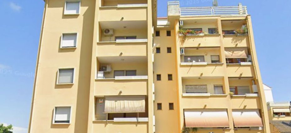 Appartamento all'Asta Latina - Semicentrale - rif. 1540-LT20402